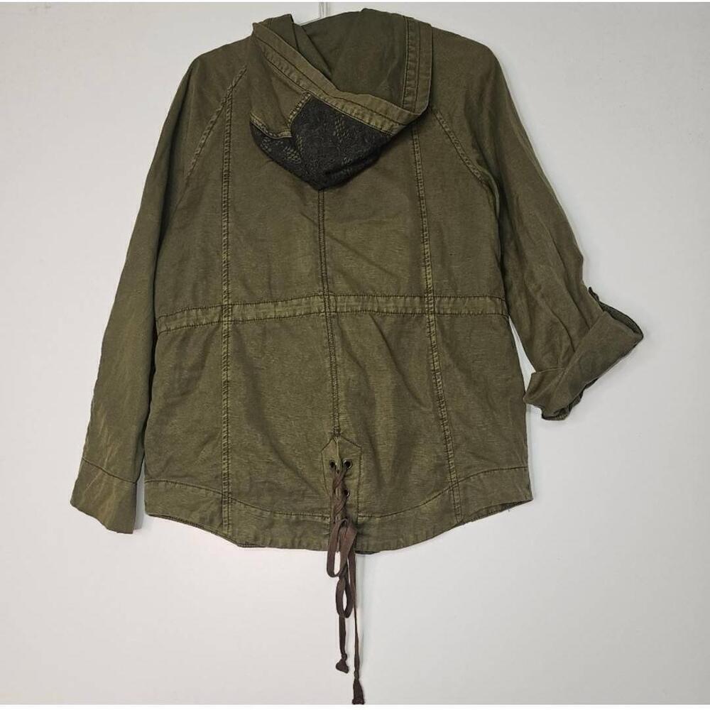 Anthropologie Hei Hei Camouflaged Lace Anorak Jacket Green 
Size Midium - Picture 3 of 13